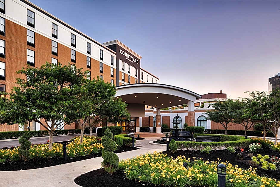Courtyard by Marriott Springfield Downtown