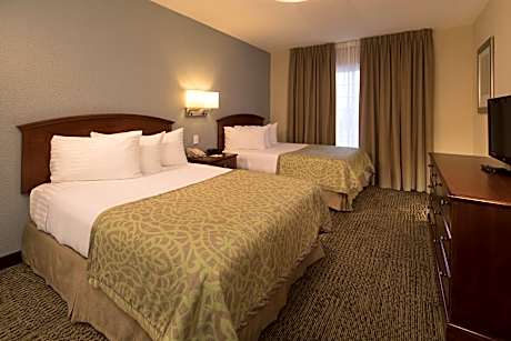 2 Double 1 Bedroom Suite