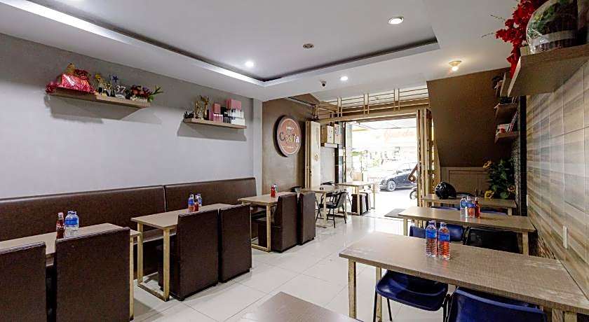 RedDoorz @ Best Hotel Jalan Dr. Sutomo Siantar
