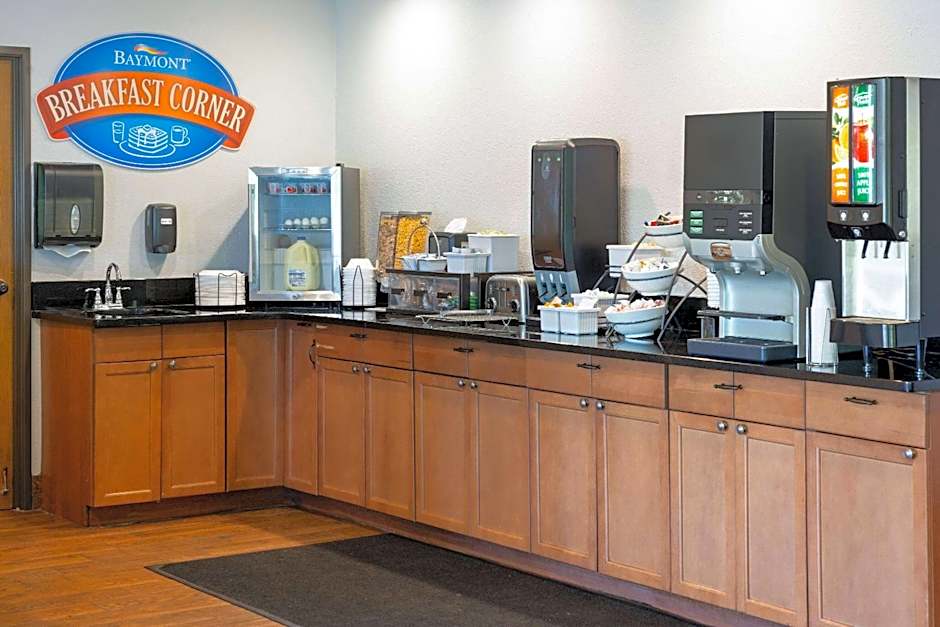 Baymont by Wyndham LaGrange