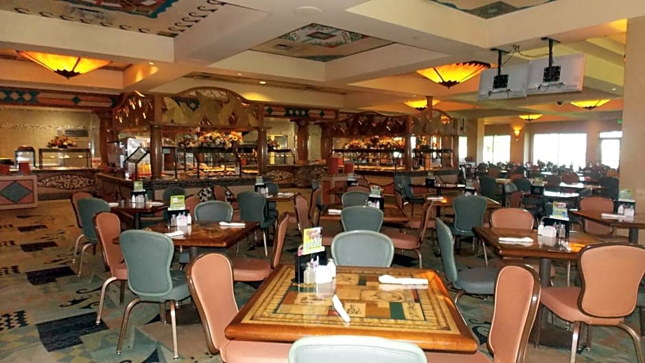 Avi Resort & Casino