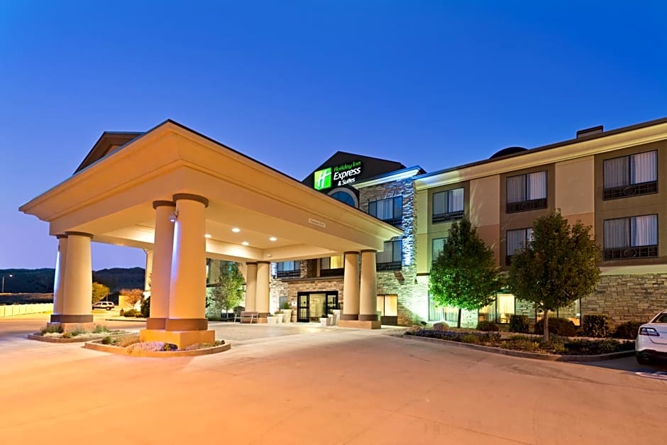 Holiday Inn Express Richfield