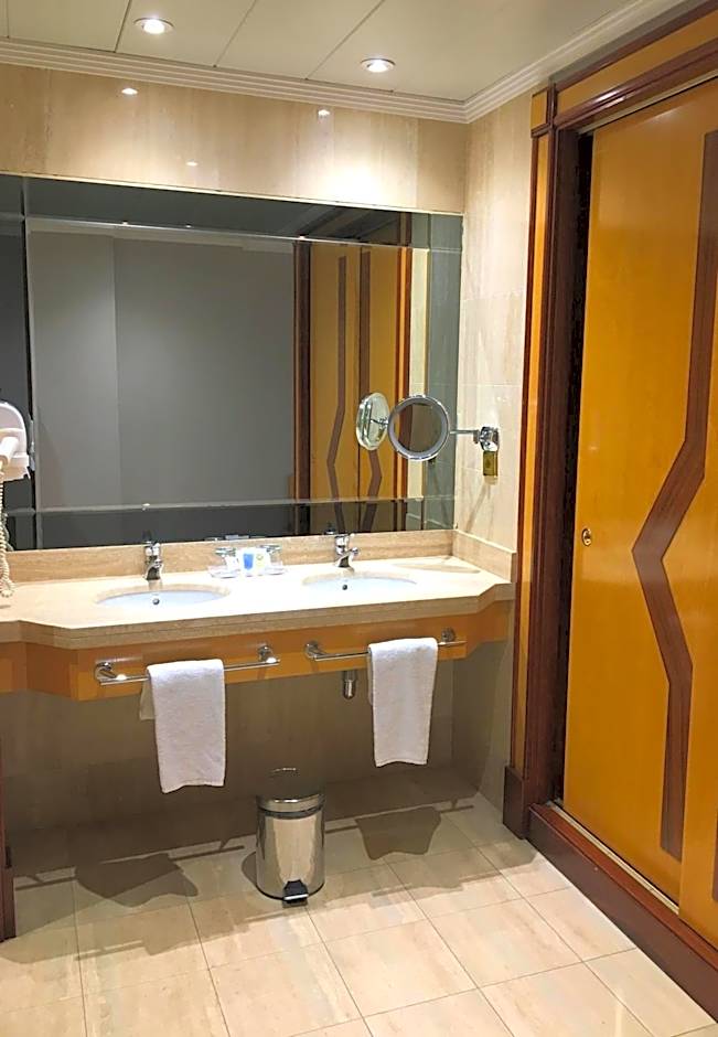 Oca Puerta del Camino Hotel