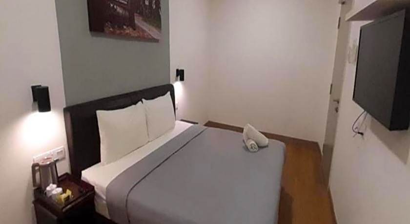 OYO 89492 Carlton Inn Bukit Ubi