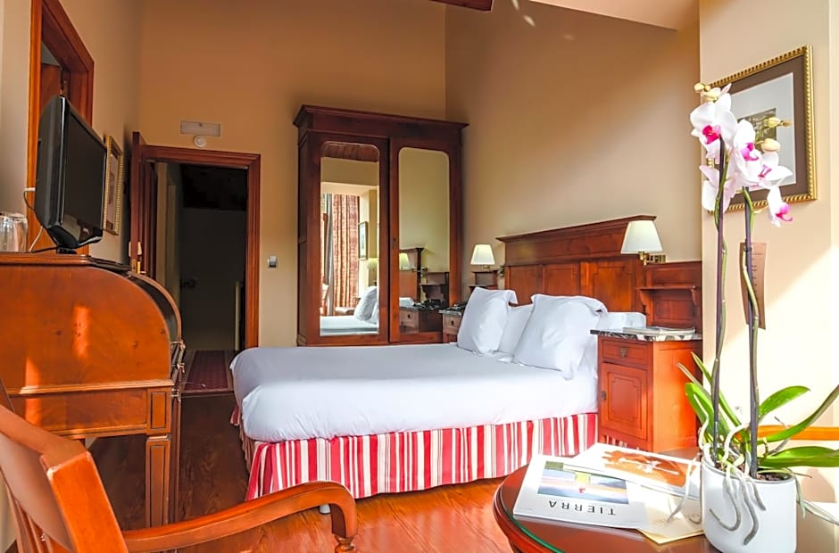 Indiana Boutique Hotel