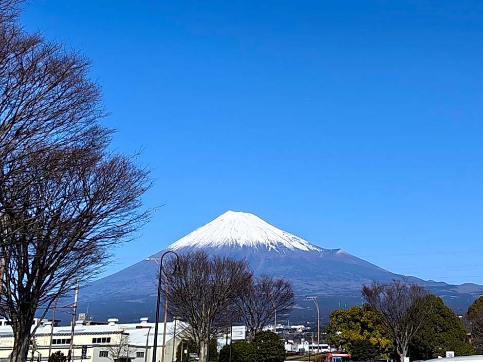 Hotel Route-Inn Fuji Chuo Koen Higashi