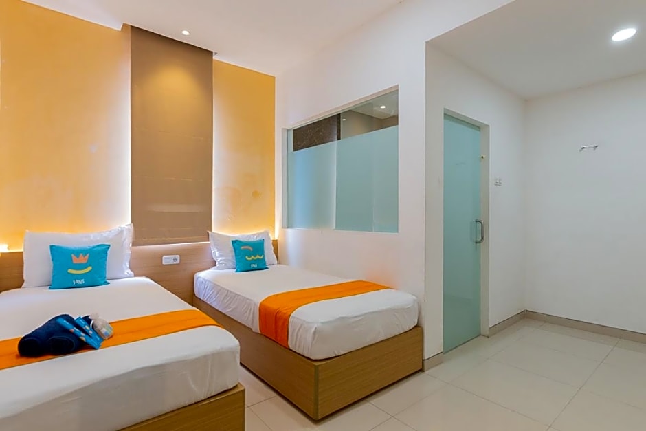Sans Hotel Box Mansion Surabaya by RedDoorz