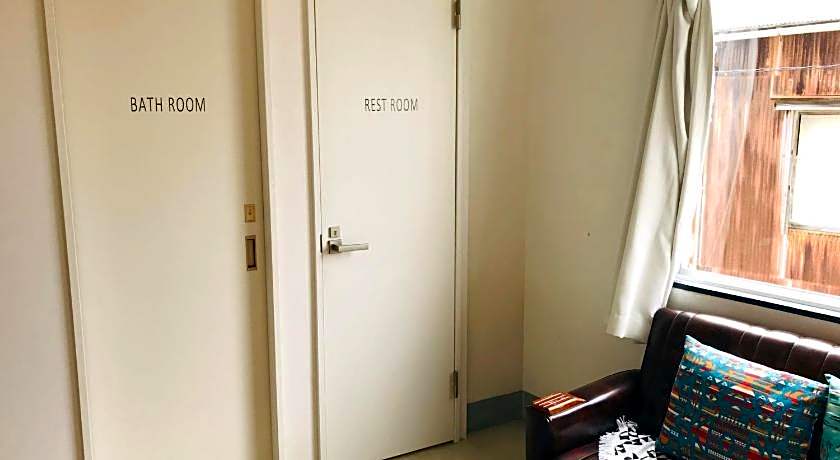 MEEDAFU'S YUI HOSTEL and COFFEE