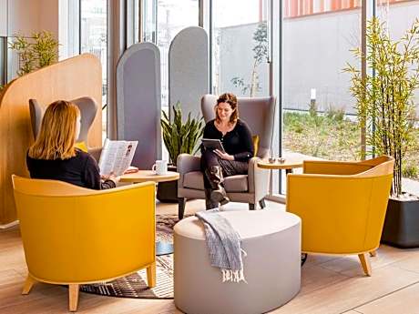 Aparthotel Adagio Access Paris Massy Gare TGV
