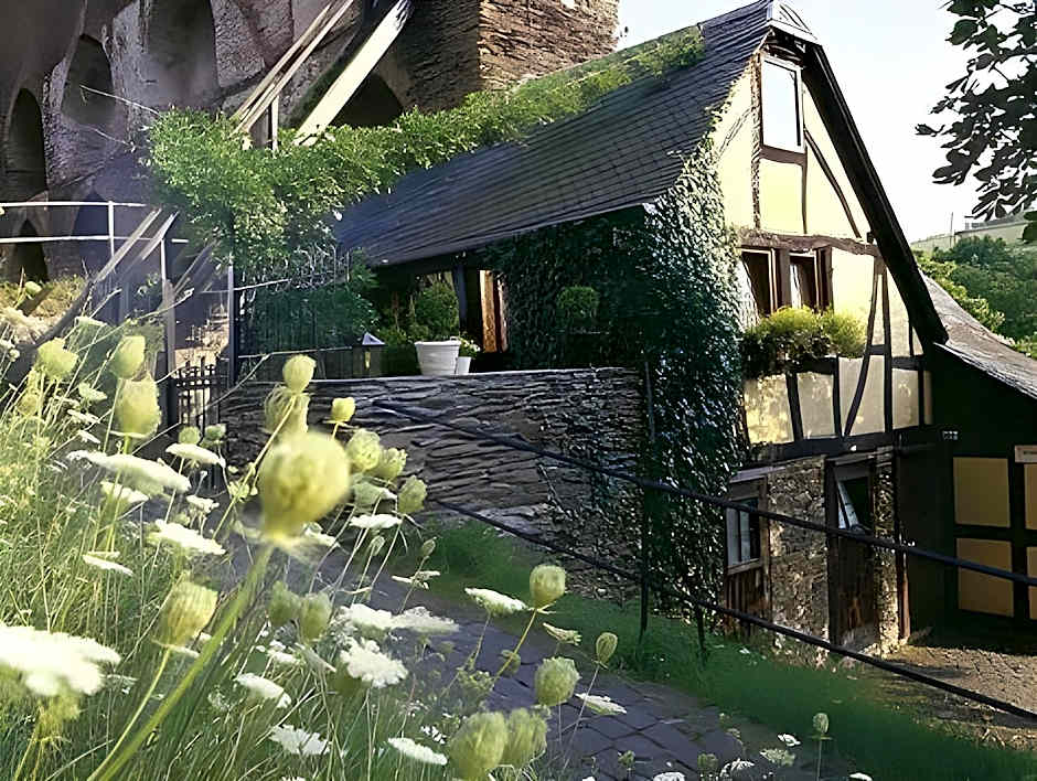 Burghotel auf Schonburg