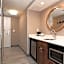 Hampton Inn By Hilton & Suites Arlington Crystal City DCA