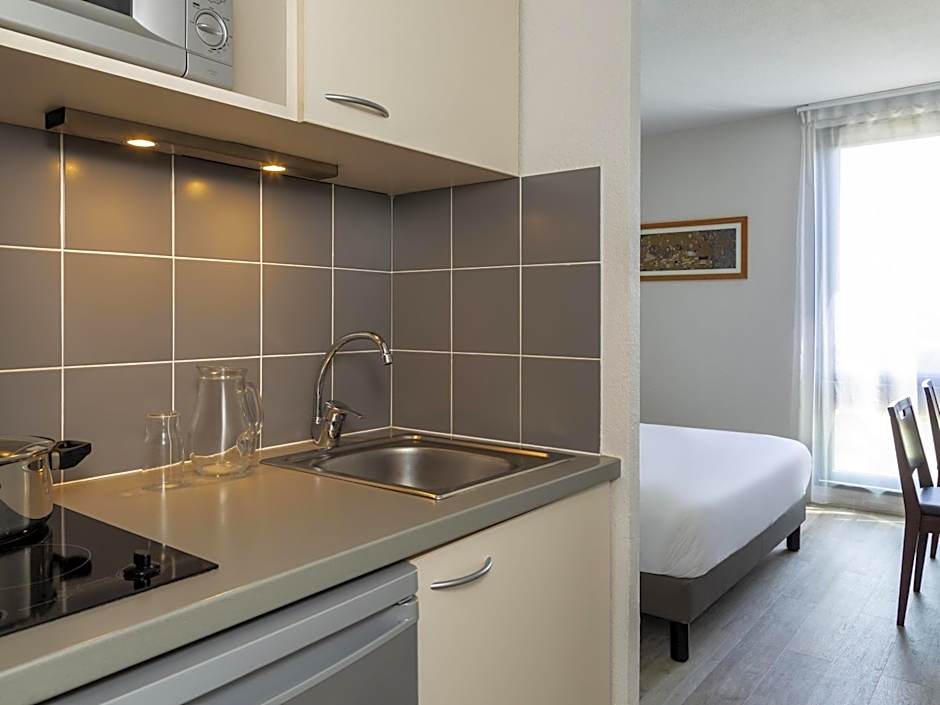 Adagio Access Avignon Aparthotel