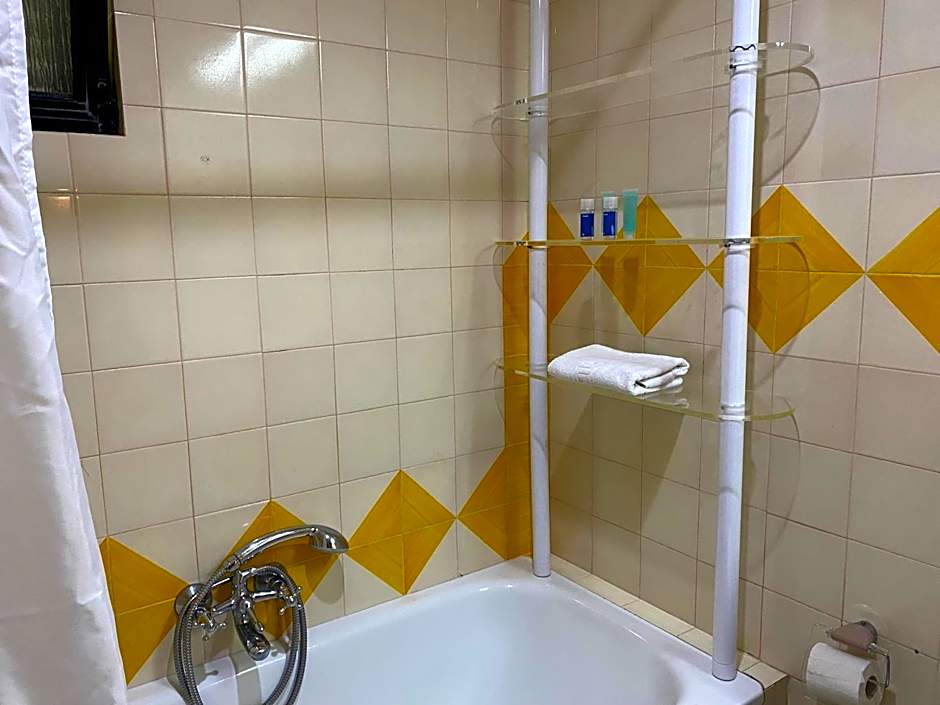 Beach House Golden Club