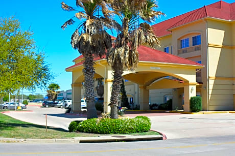Baymont Inn & Suites Brenham