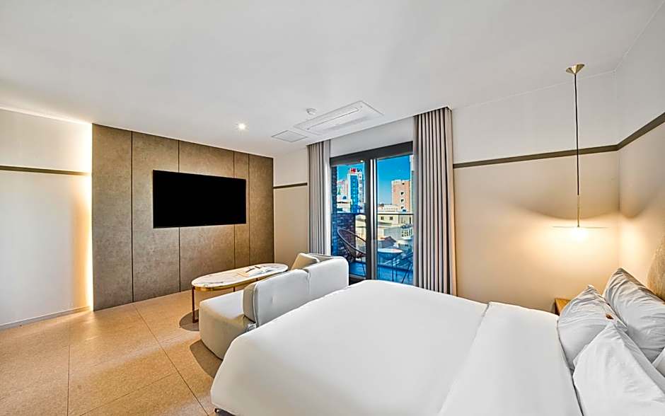 Pohang Brown Dot Terrace Pohang Terminal branch