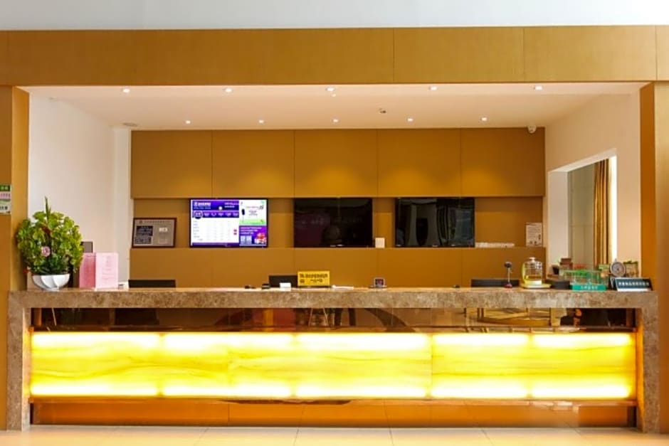 GreenTree Inn Jiangsu Wuxi Jiangyin Yunting Changshan Avenue ChenGYAng Road Business Hotel