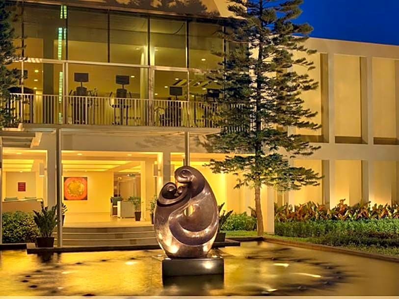 Bangna Pride Hotel & Residence