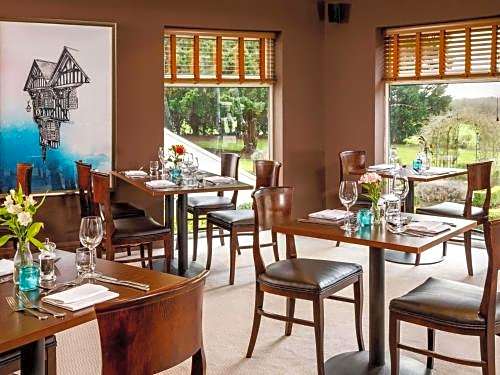 Mercure Chester Abbots Well Hotel