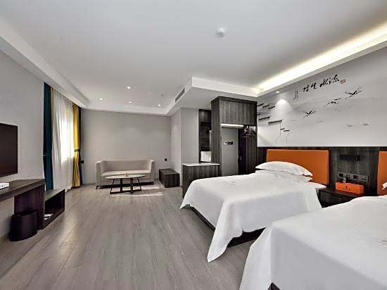 New Beijing Hotel (Guangzhou Sun Yat Sen Memorial Hospital Yide Road Subway Station)