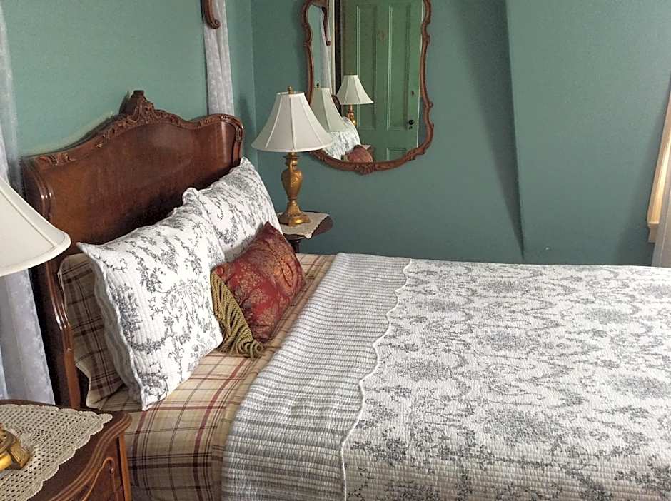 Fair Street Guest House