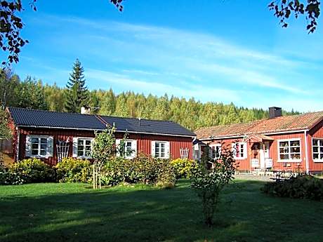 Nya Skogsgården Hostel