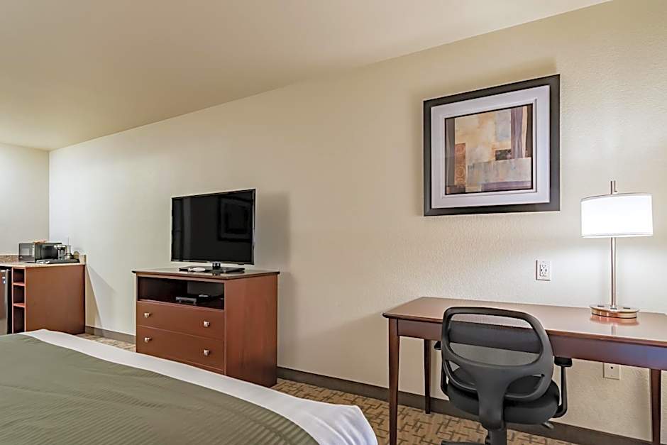 Cobblestone Inn & Suites - Lamoni