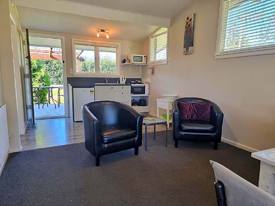 Cheviot Motels, Cabins and Camp