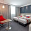 Holiday Inn Express Paris - Velizy By IHG