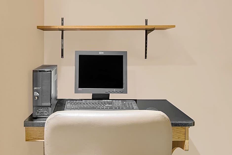 Super 8 by Wyndham Ashland