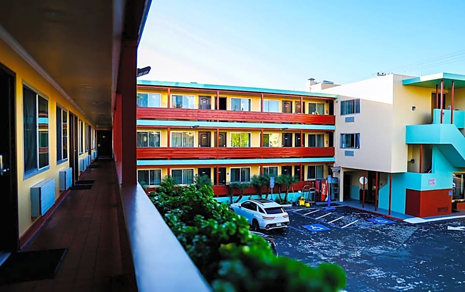 Motel Capri