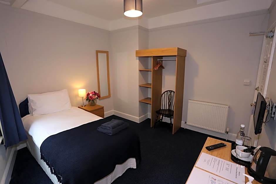 Royal Temple Yacht Club