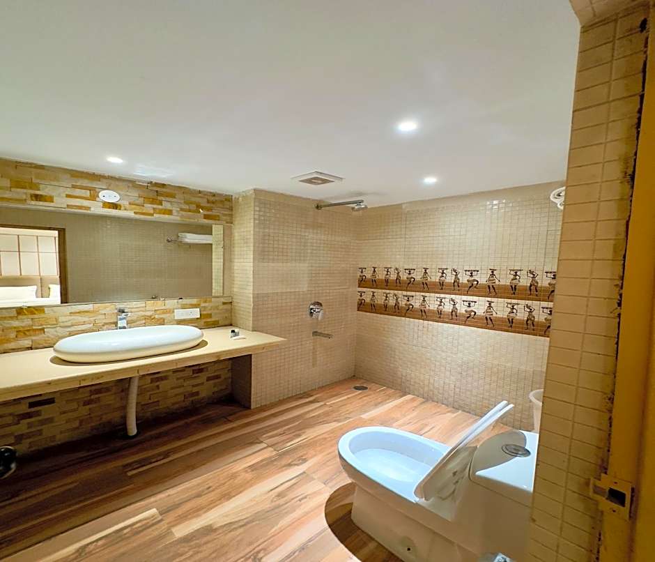 Hotel Himalaya Haridwar @ Har Ki Pauri Road