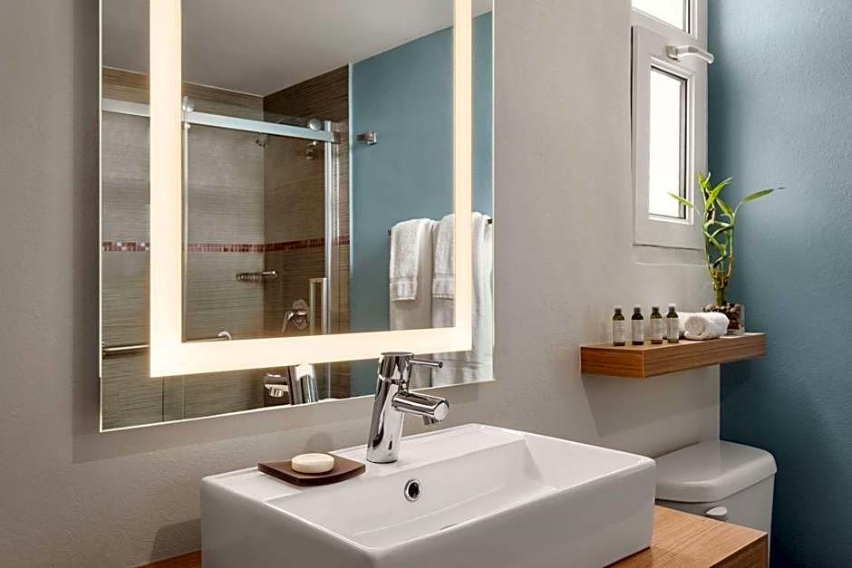 TRYP by Wyndham Isla Verde