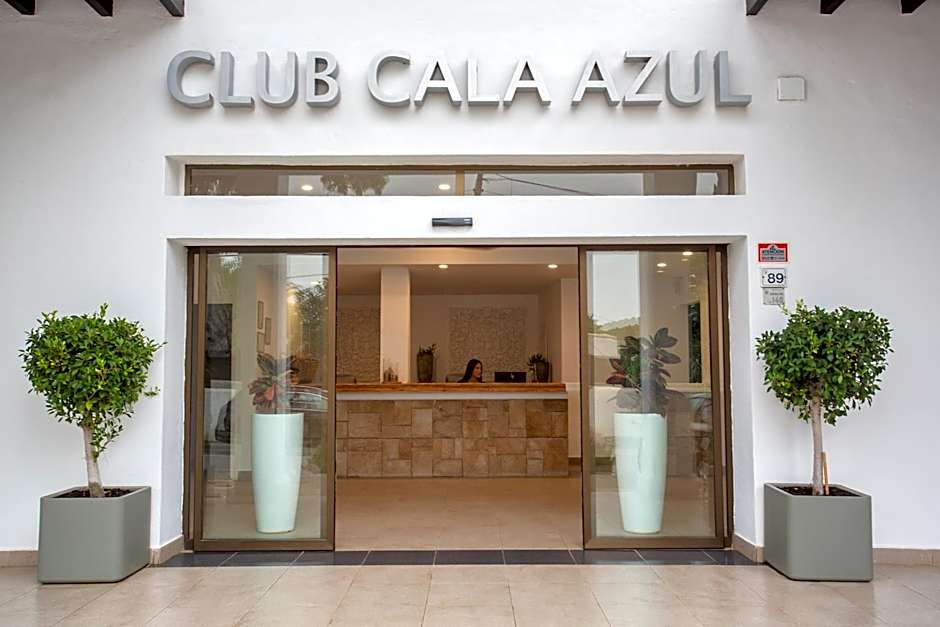 Club Cala Azul