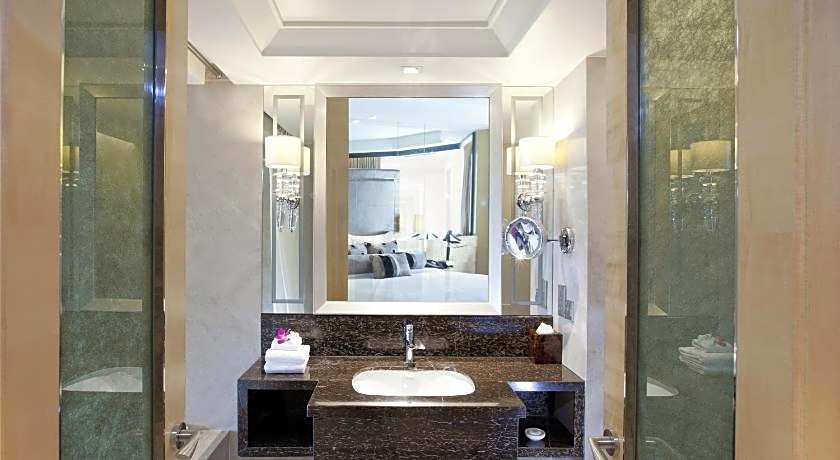 Dorsett Grand Subang Hotel