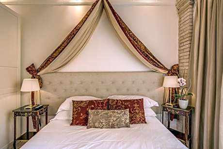 Double or Twin Room with Balcony
