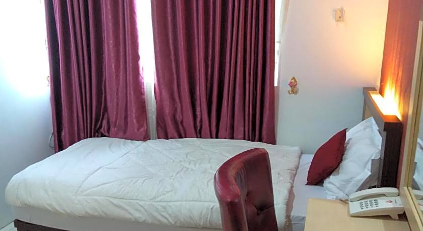 D&D Guest House & Cafe Syariah