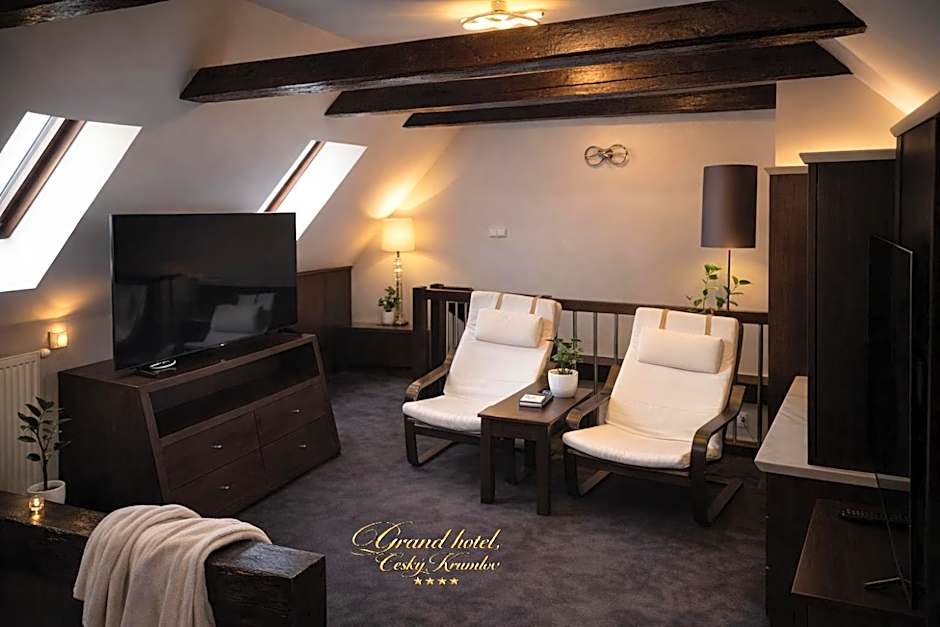 Photo 1 of 9 of Duplex Suite, Castle View