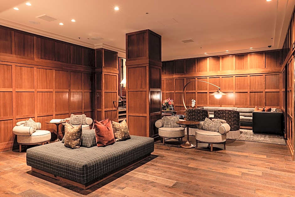 Heathman Hotel