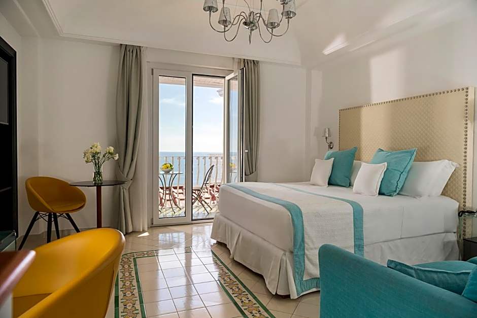 Hotel Eden Roc Suites