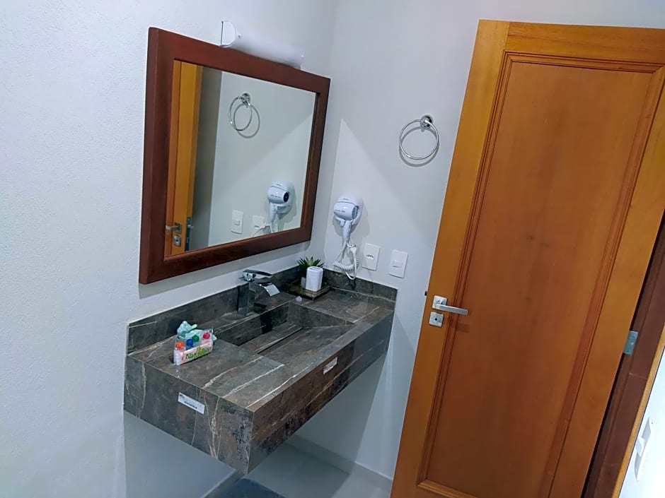 Pousada Alto dos Pinheiros