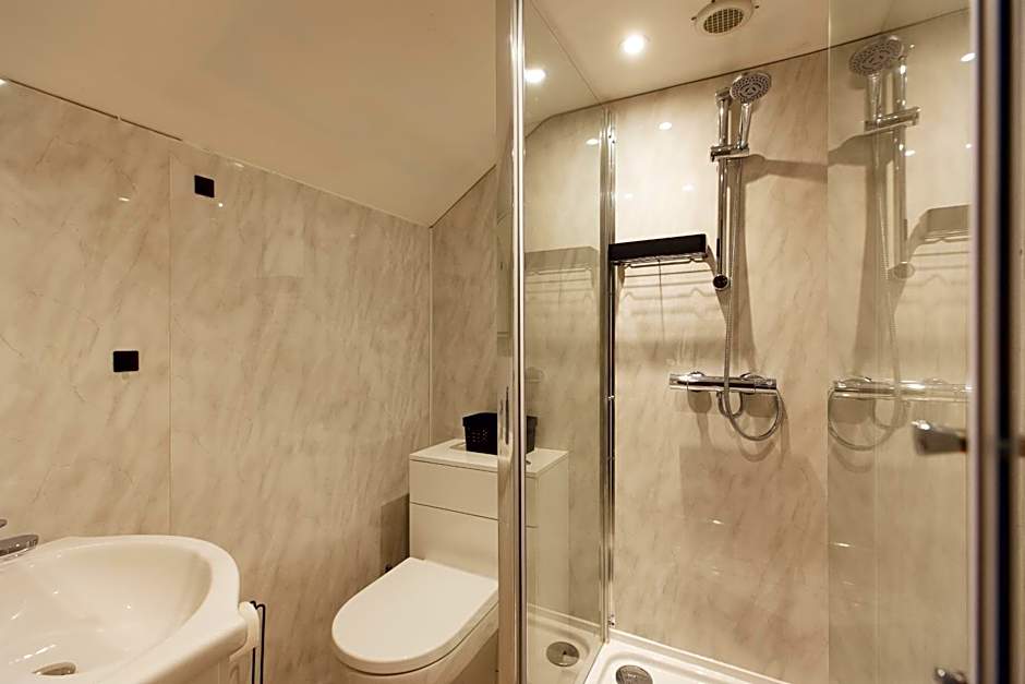 The Dolphin Hotel & Restaurant