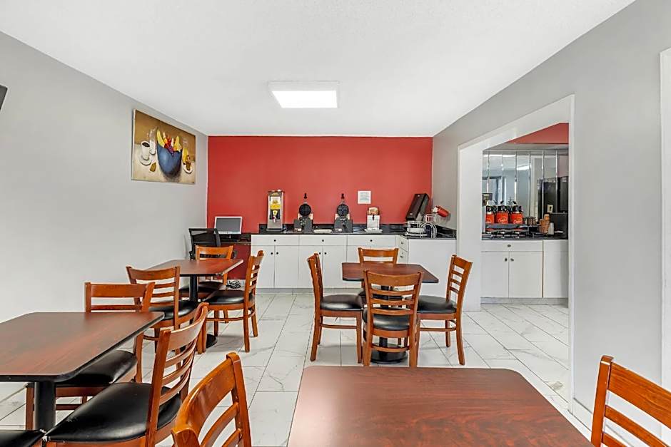 Econo Lodge Research Triangle Park