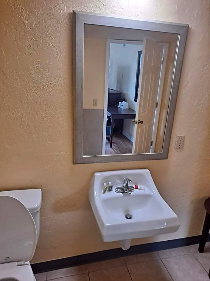 University Inn