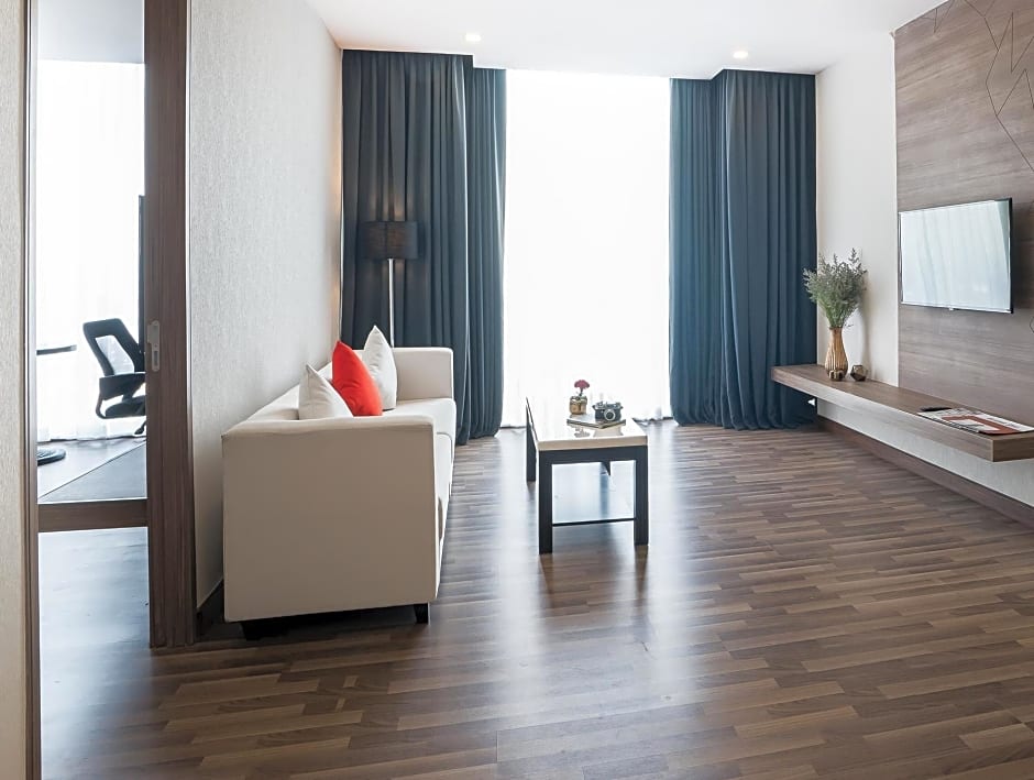 Best Western Plus Wanda Grand Hotel