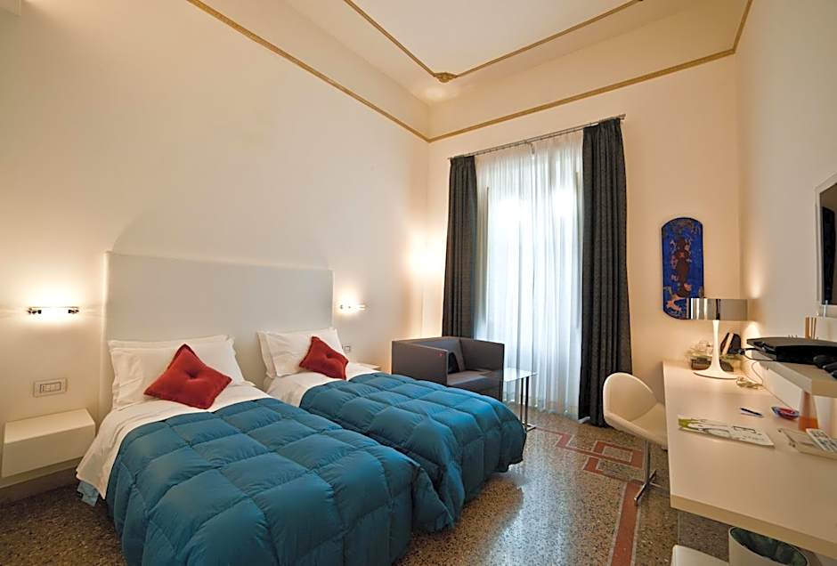 Town House Cavour