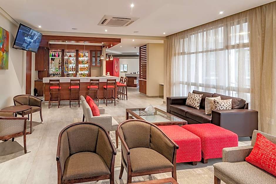 Hotel Savoy and Conference Centre