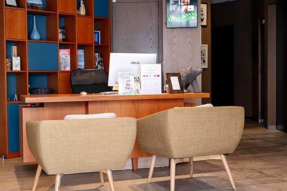 Green Hotels Confort Paris 13