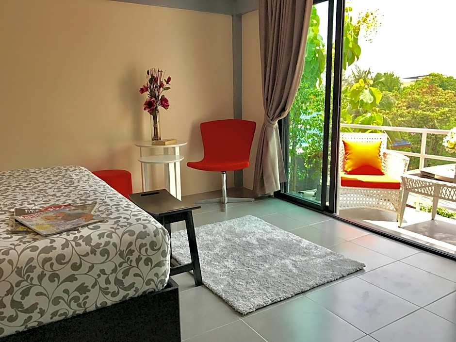 THE BEACH CHA AM Residence