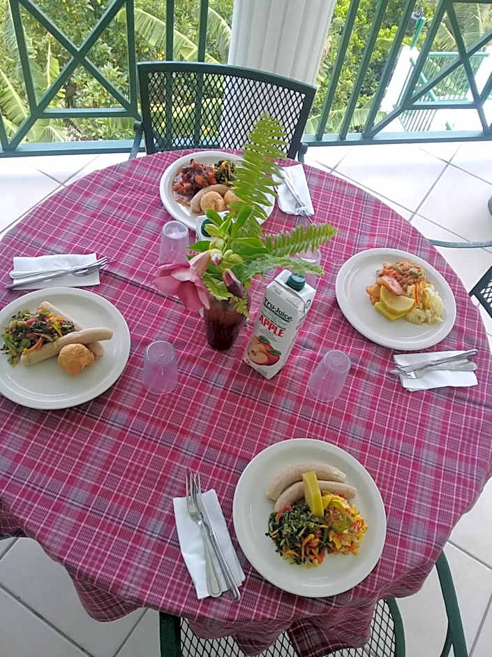 Pink Rock Inn Bed and Breakfast